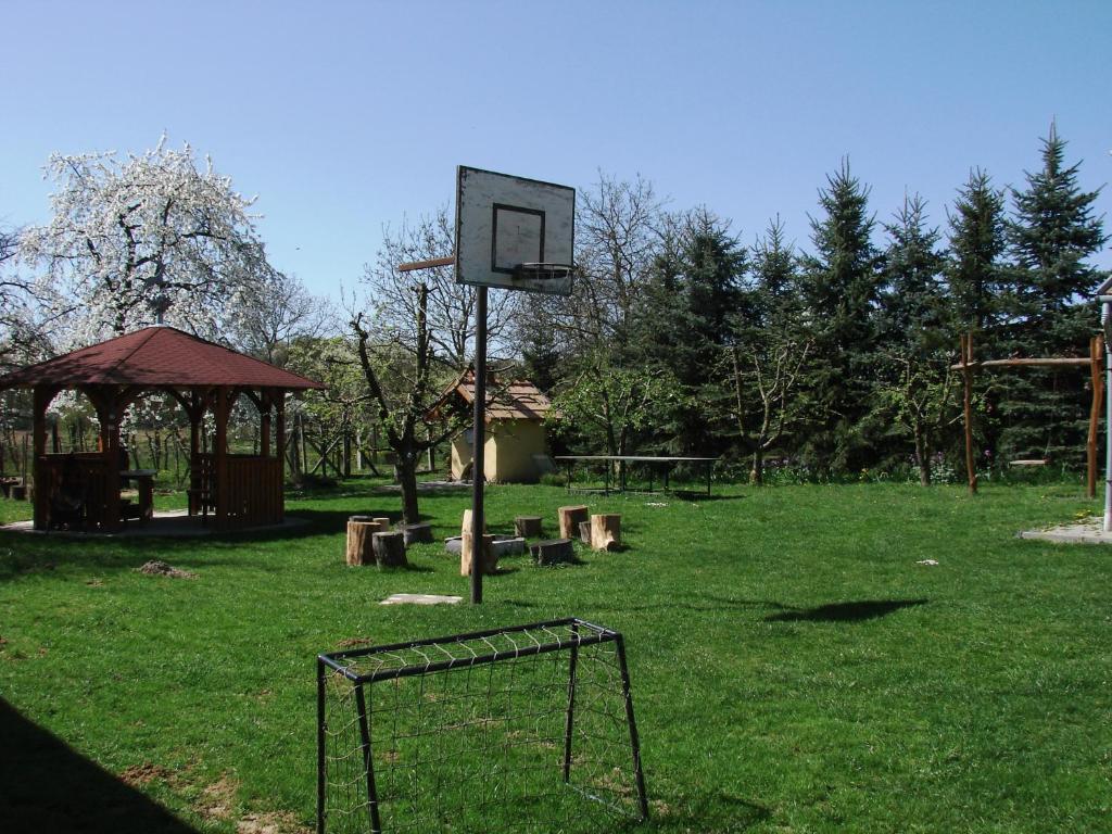 Benkő Vendégház Kiskutas Extérieur photo